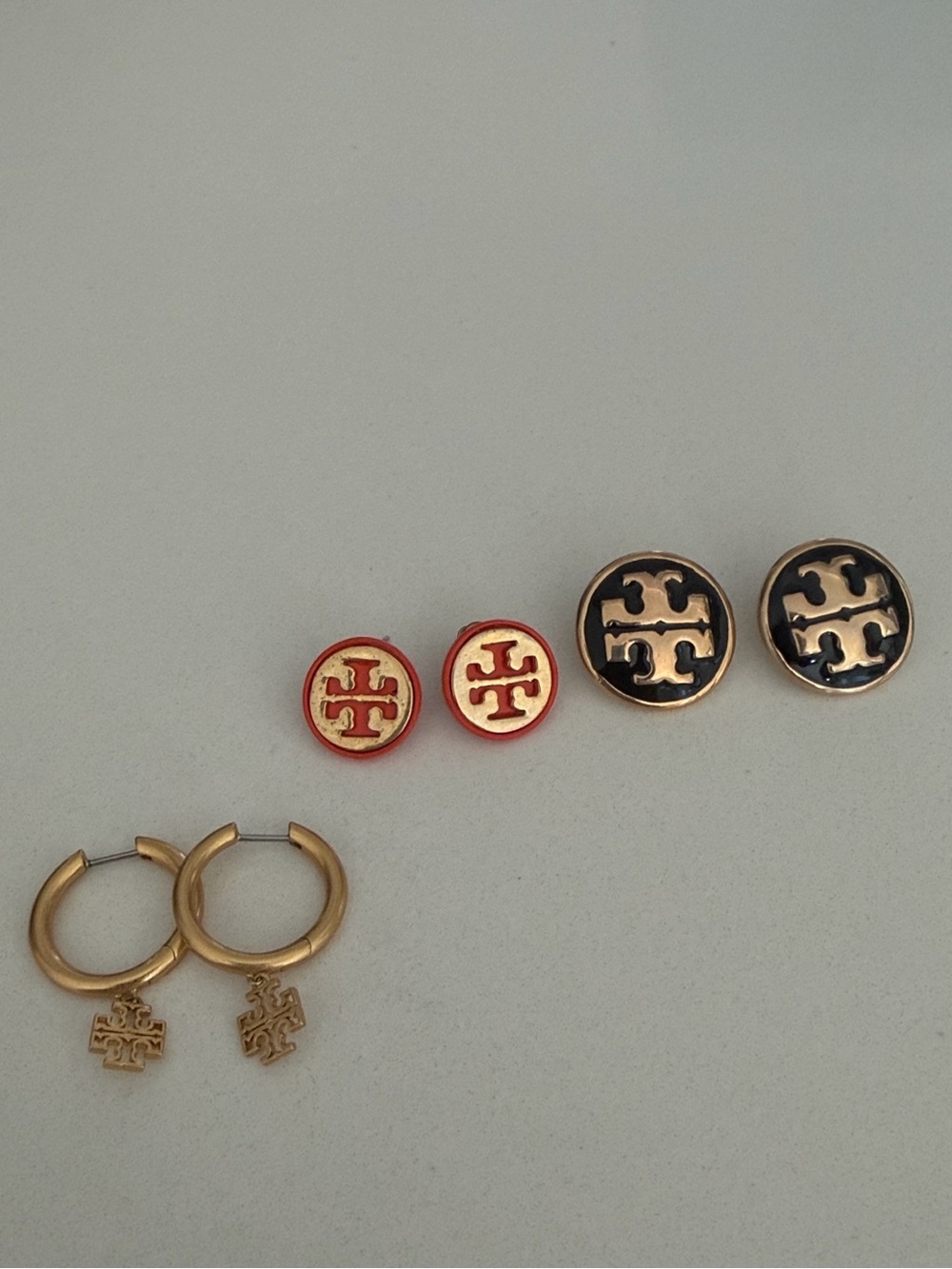 Tory Burch set of three earrings - Picture 1 of 5